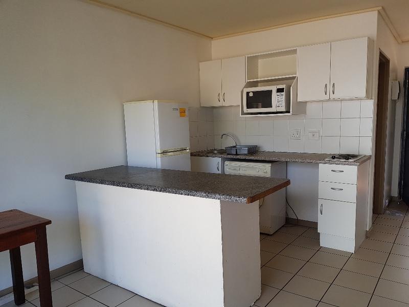 To Let 2 Bedroom Property for Rent in Grahamstown Central Eastern Cape